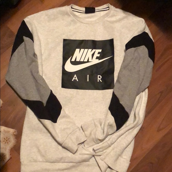Nike Crewneck - Picture 1 of 1